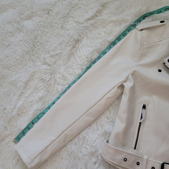 New Superdown Revolve Kailey Moto jacket size Medium - Picture 5 of 8